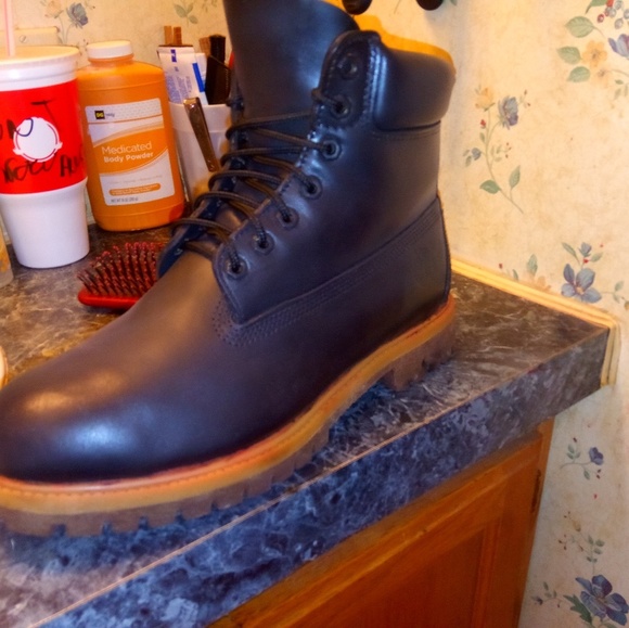 Timberlins - Picture 3 of 4